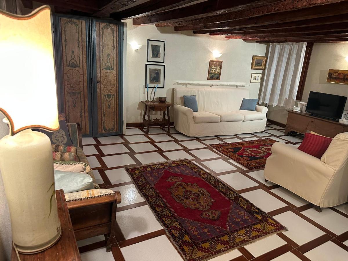 1 Ca'Del Traghetto Family Apartment Βενετία Εξωτερικό φωτογραφία