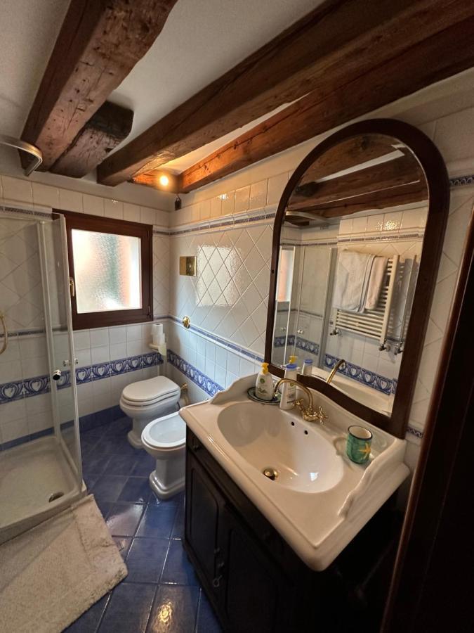 1 Ca'Del Traghetto Family Apartment Βενετία Εξωτερικό φωτογραφία